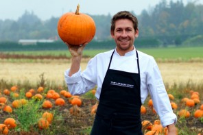 Chef Dan Hayes w/ Pumpkin. Photo Elizabeth Nyland